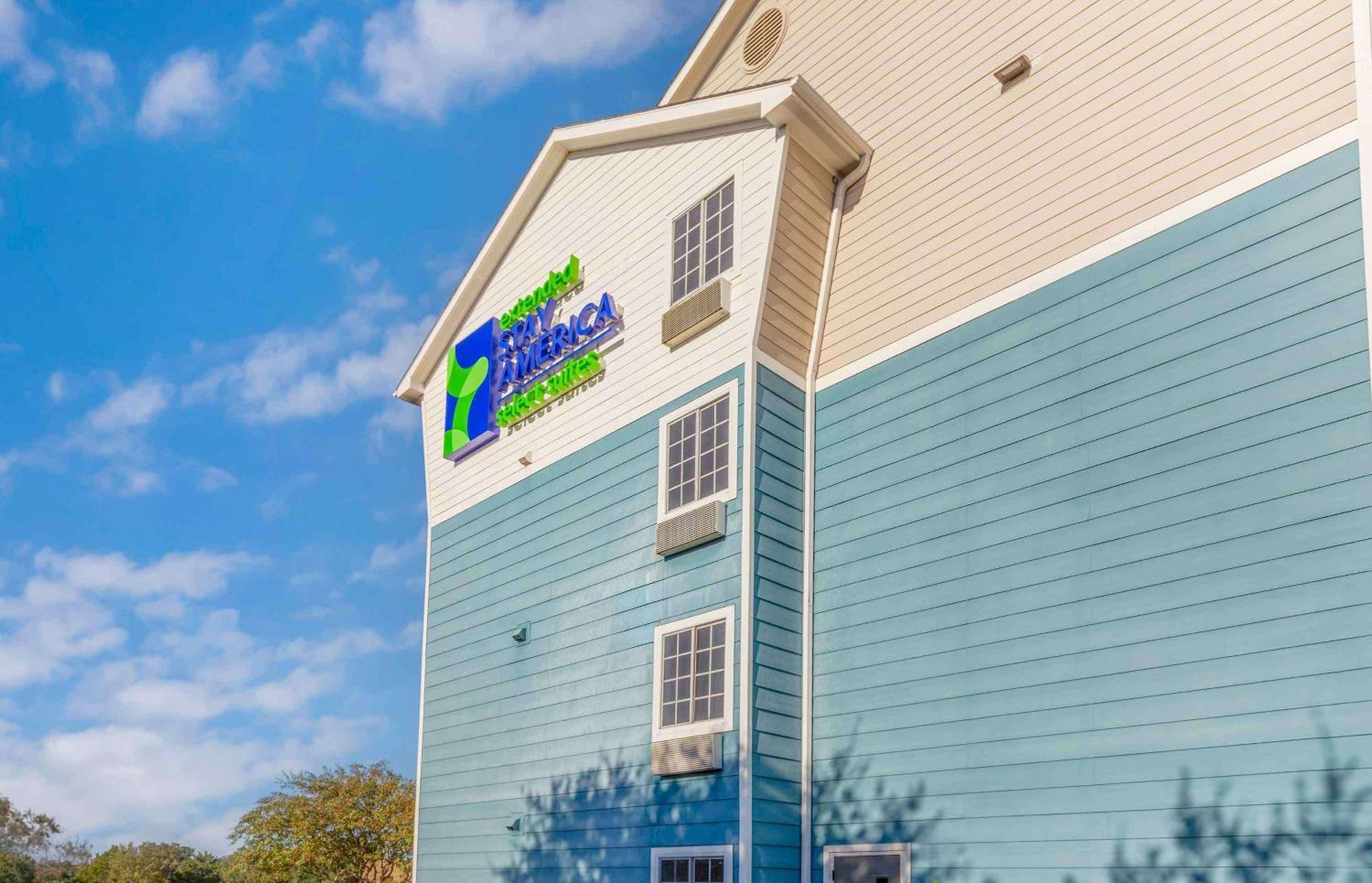Extended Stay America Select Suites - Wilmington - West Екстериор снимка