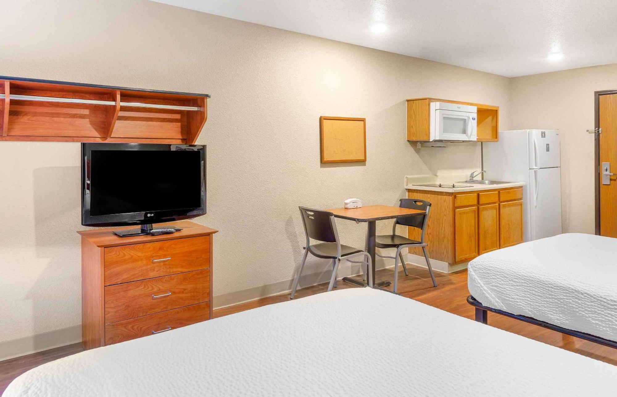 Extended Stay America Select Suites - Wilmington - West Екстериор снимка