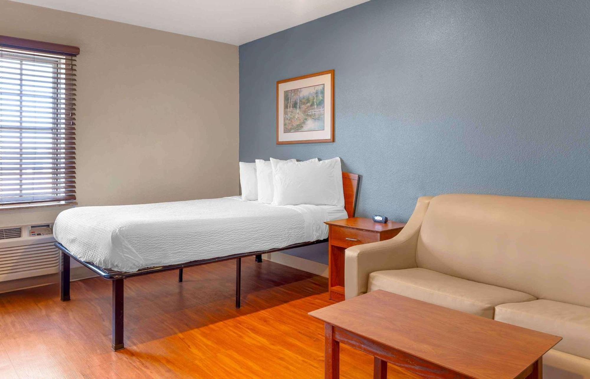 Extended Stay America Select Suites - Wilmington - West Екстериор снимка