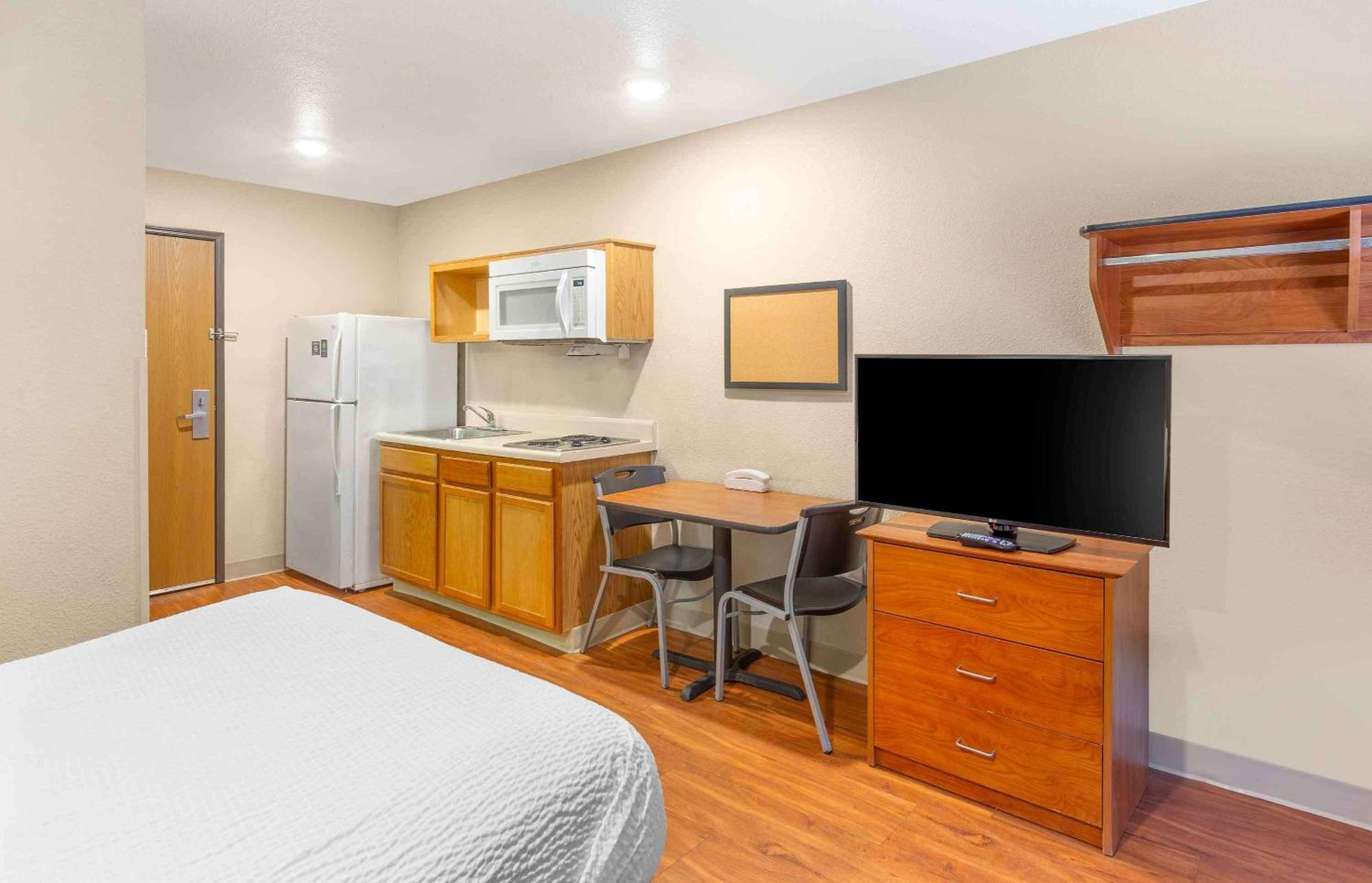 Extended Stay America Select Suites - Wilmington - West Екстериор снимка